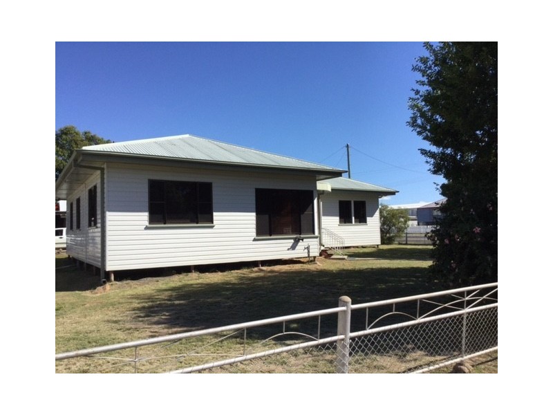 16B Bowen Street, Roma QLD 4455