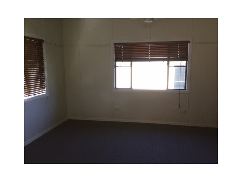 16B Bowen Street, Roma QLD 4455