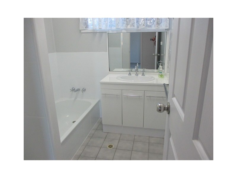 19 CONLAN STREET, Roma QLD 4455