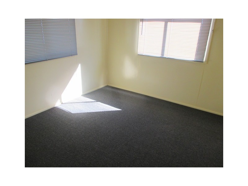 142 Raglan Street, Roma QLD 4455