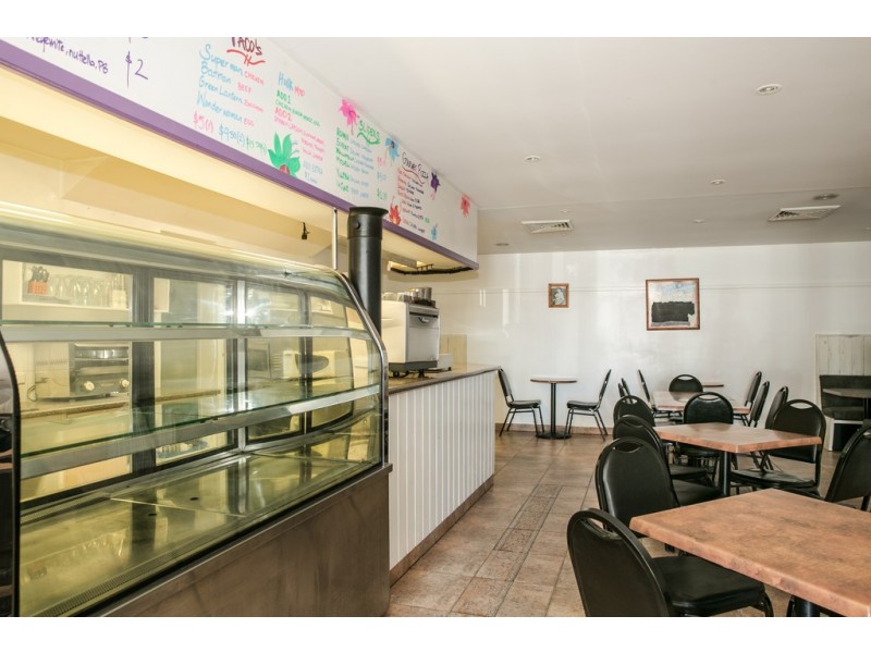 37 HAWTHORNE STREET, Roma QLD 4455