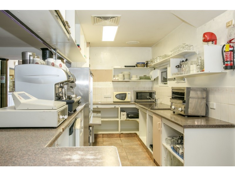 37 HAWTHORNE STREET, Roma QLD 4455