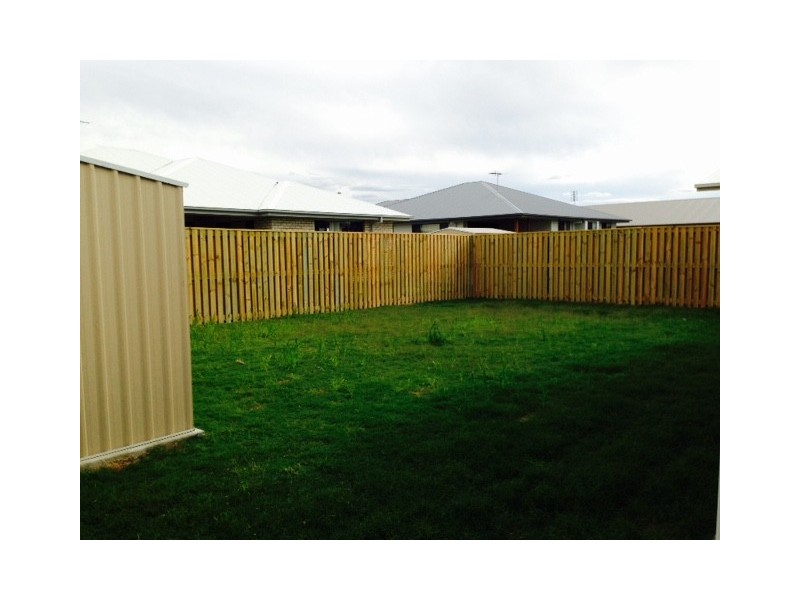 240 Upper McDowall, Roma QLD 4455