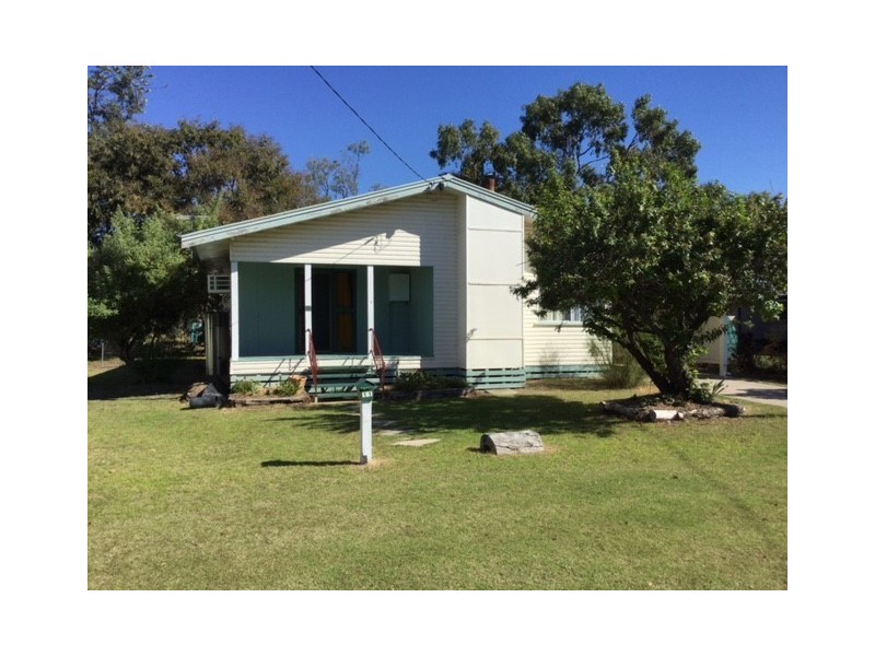 11 HUNTER STREET, Roma QLD 4455