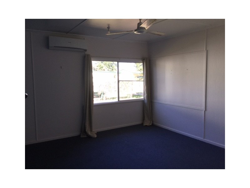 11 HUNTER STREET, Roma QLD 4455