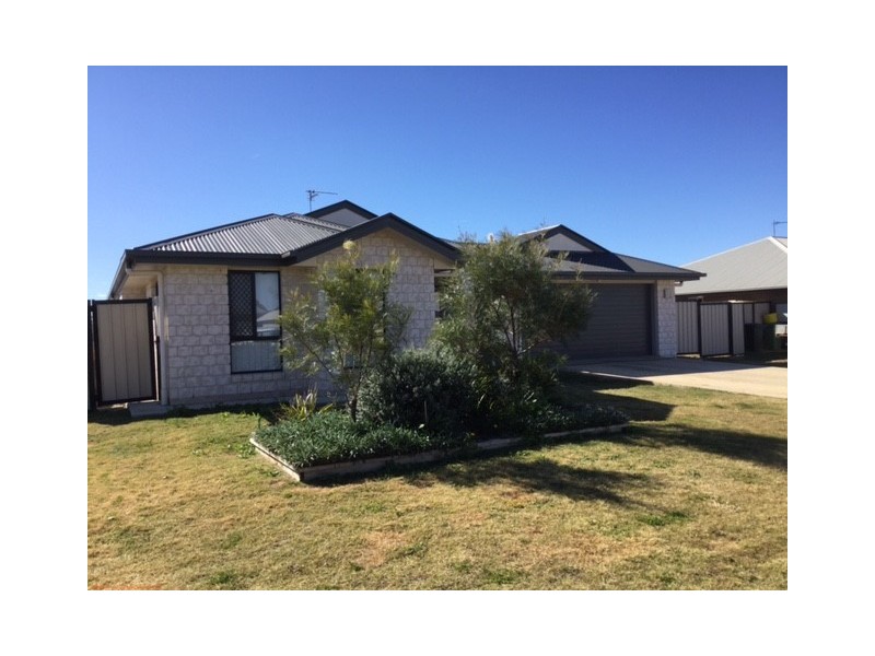 35 EVERINGHAM AVENUE, Roma QLD 4455