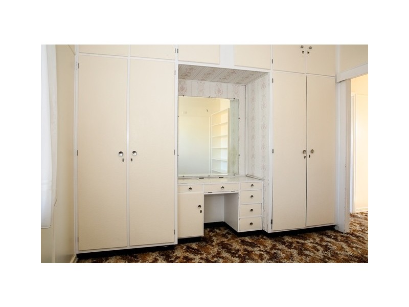 5 FOWLES STREET, Roma QLD 4455