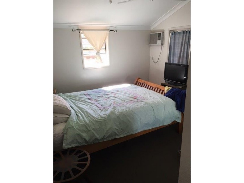 7 MULLAVEY STREET, Roma QLD 4455