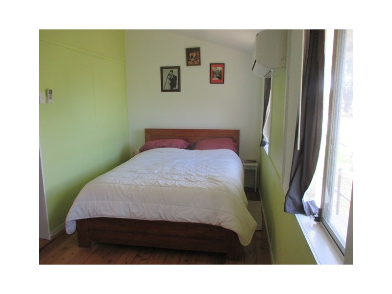 16 COLLEGE STREET, Wallumbilla QLD 4428