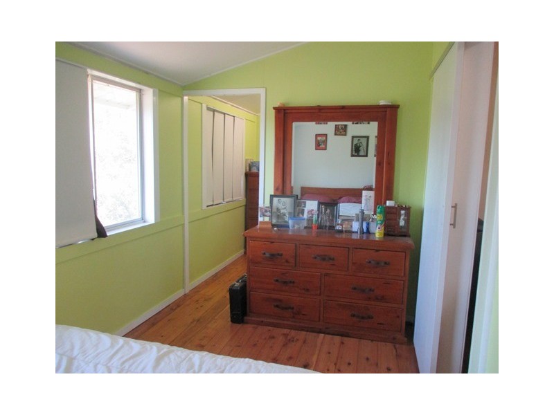 16 COLLEGE STREET, Wallumbilla QLD 4428