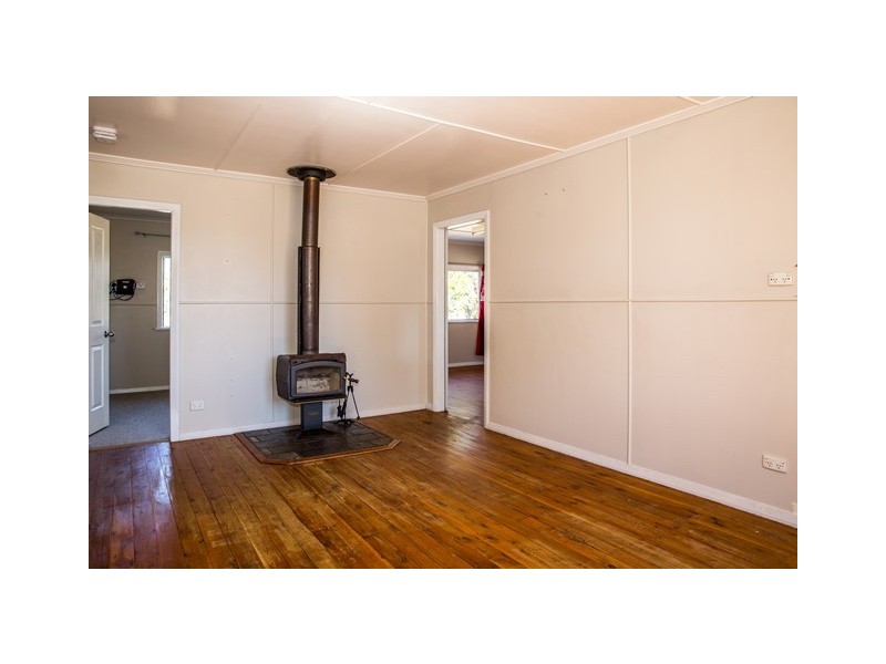 39 COLLEGE STREET, Wallumbilla QLD 4428