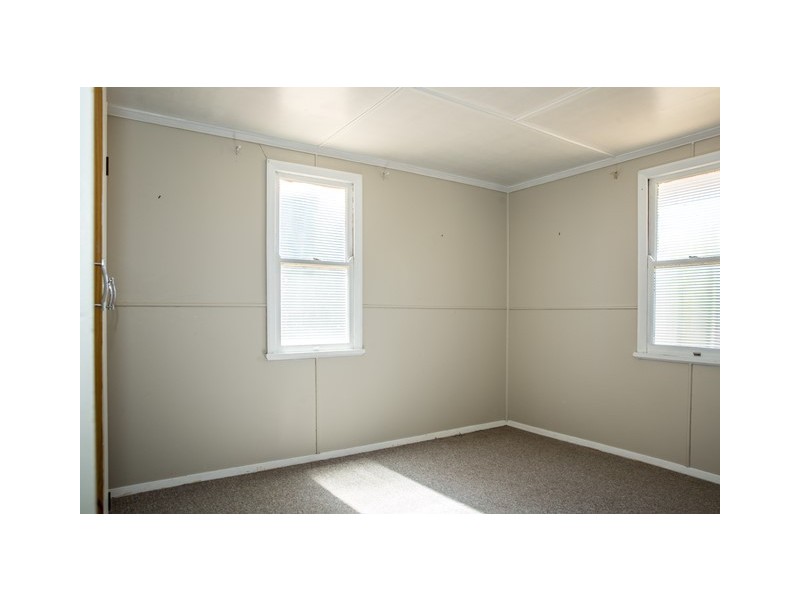 39 COLLEGE STREET, Wallumbilla QLD 4428