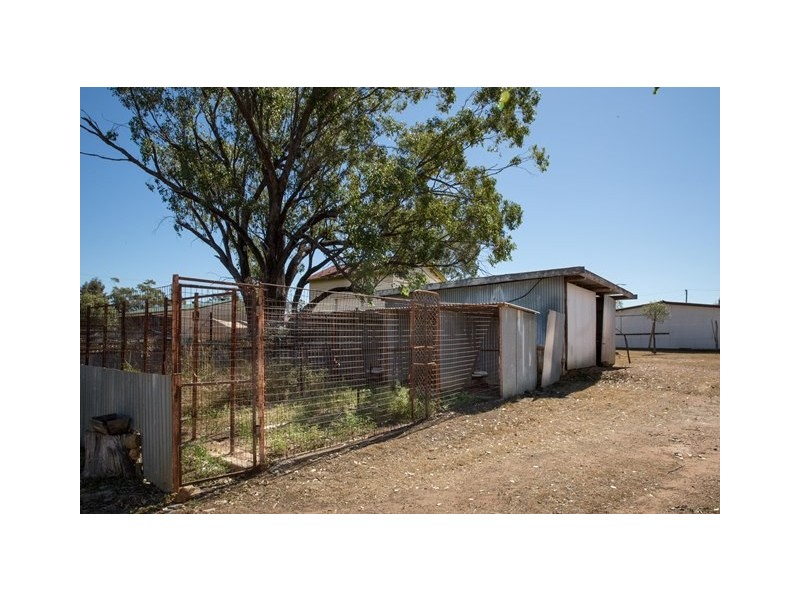 39 COLLEGE STREET, Wallumbilla QLD 4428