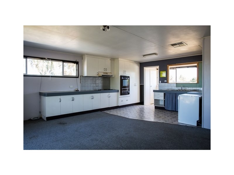 83 MISCAMBLE STREET, Roma QLD 4455