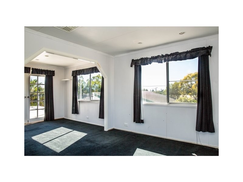 83 MISCAMBLE STREET, Roma QLD 4455