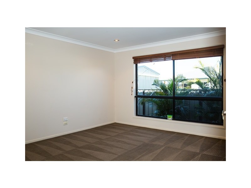 5 TATE PLACE, Roma QLD 4455