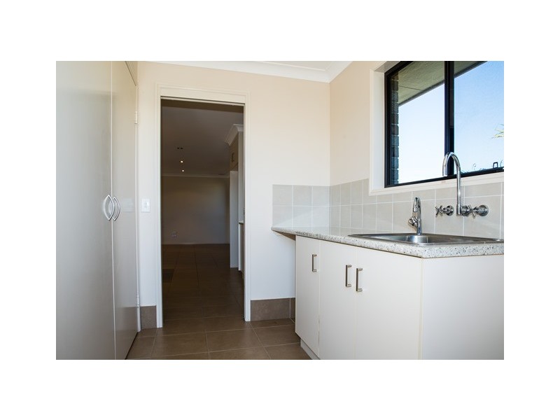 5 TATE PLACE, Roma QLD 4455