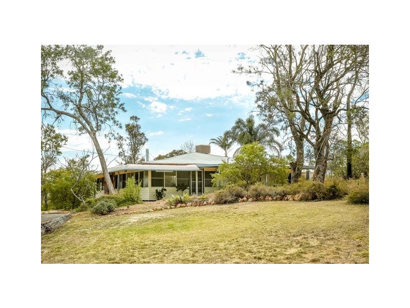 64 ROSLYN DRIVE, Roma QLD 4455