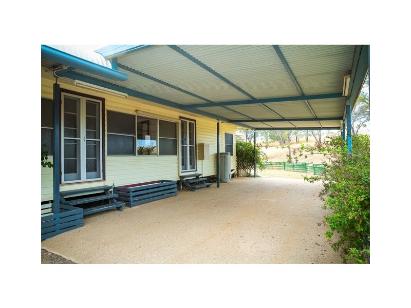 64 ROSLYN DRIVE, Roma QLD 4455