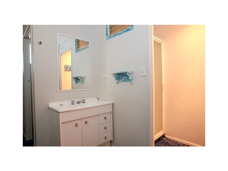 22-24 BEITZ STREET, Roma QLD 4455