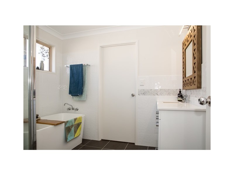 9 ROSEDALE CLOSE, Roma QLD 4455