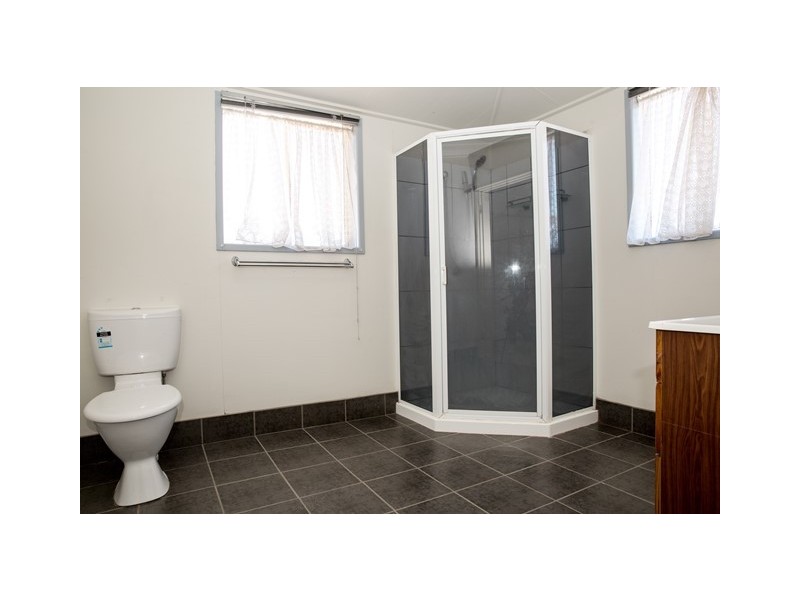 8 QUINTIN STREET, Roma QLD 4455