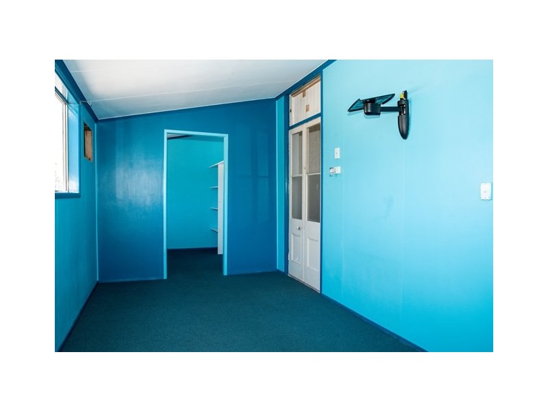 8 QUINTIN STREET, Roma QLD 4455