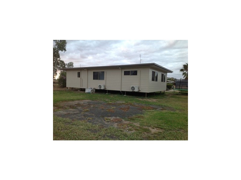 18 Bowens Lane, Roma QLD 4455