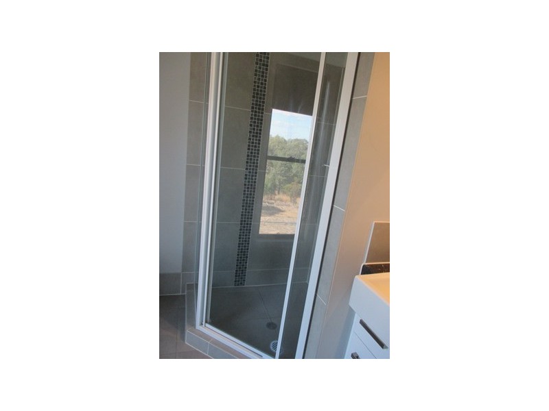 97 MOUNTAINVIEW ROAD, Roma QLD 4455