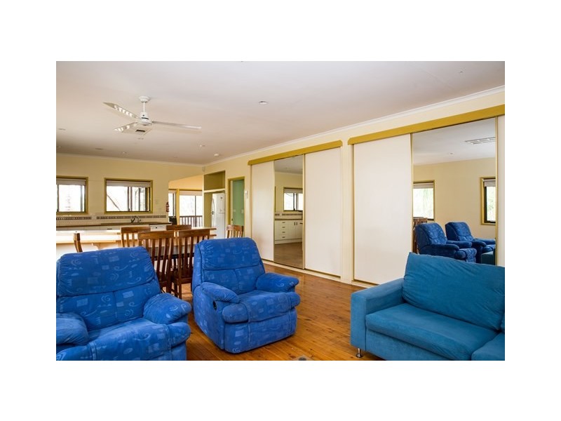 1 BUNGIL STREET, Roma QLD 4455