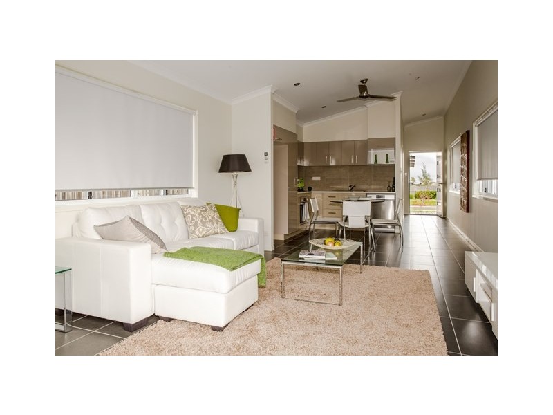 8 CLEARVIEW DRIVE, Roma QLD 4455