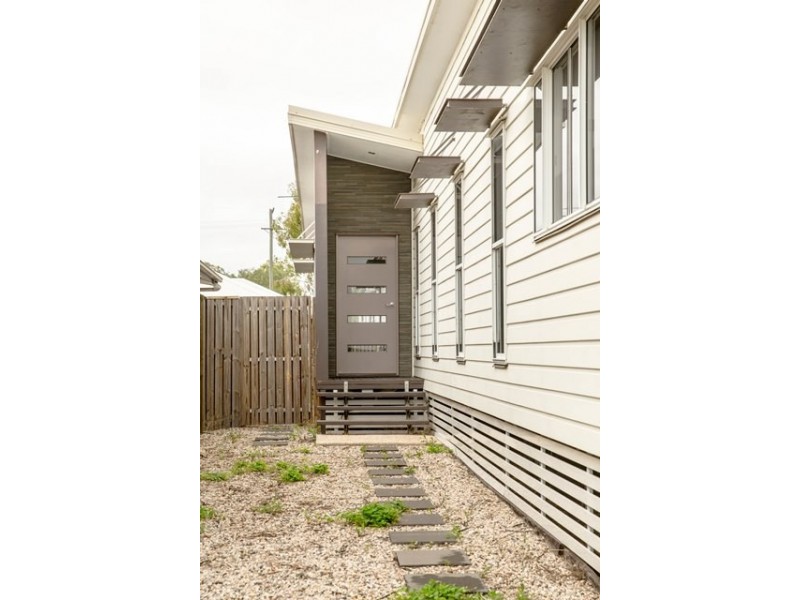 8 CLEARVIEW DRIVE, Roma QLD 4455