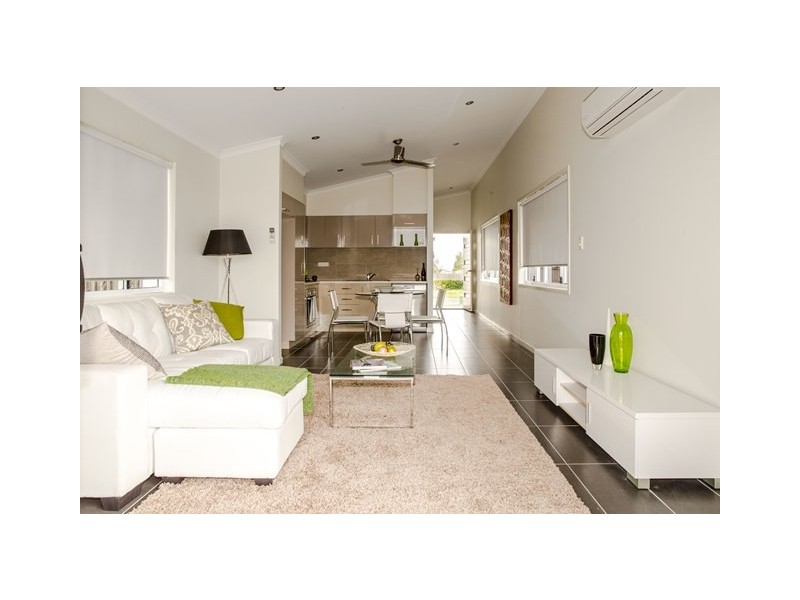 8 CLEARVIEW DRIVE, Roma QLD 4455