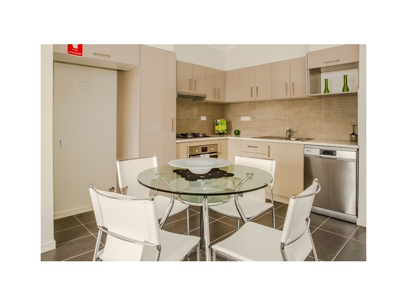 8 CLEARVIEW DRIVE, Roma QLD 4455