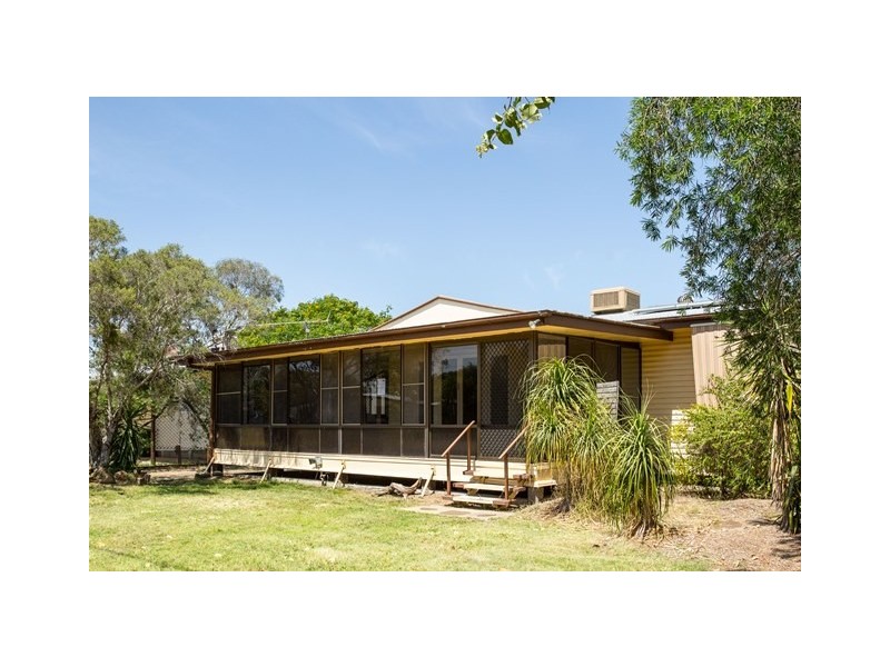 5 WRIGHT STREET, Roma QLD 4455