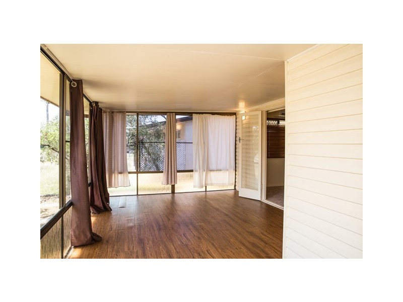 5 WRIGHT STREET, Roma QLD 4455