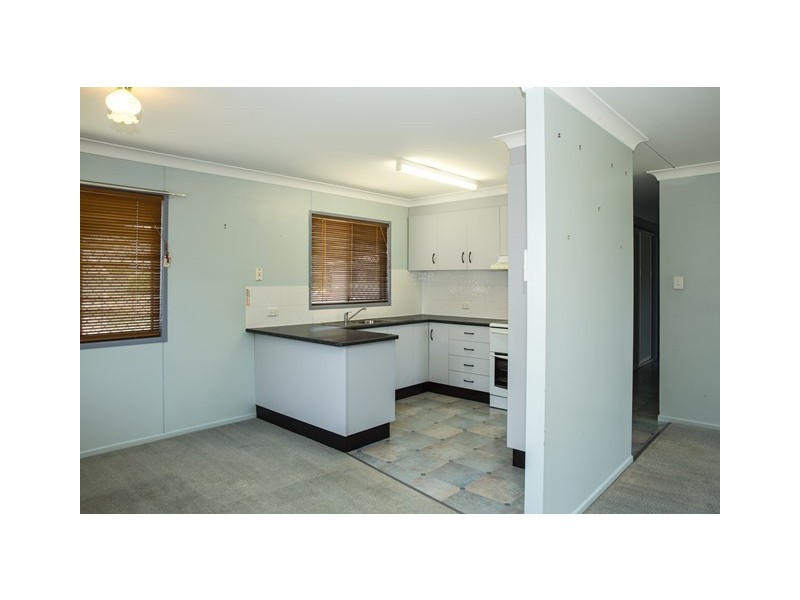 73 CURREY STREET, Roma QLD 4455