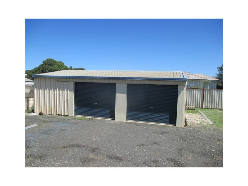 38 TWINE STREET, Roma QLD 4455