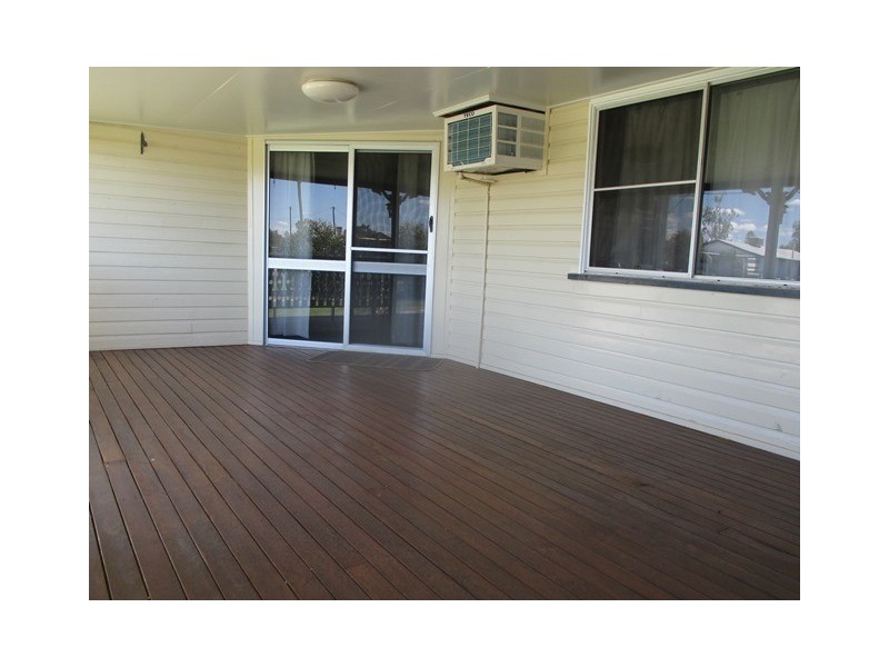 38 TWINE STREET, Roma QLD 4455