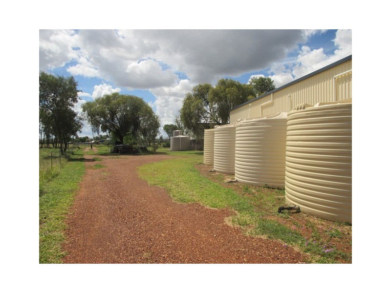 140 HOUSTON ROAD, Wallumbilla QLD 4428