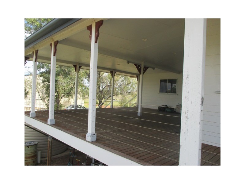140 HOUSTON ROAD, Wallumbilla QLD 4428