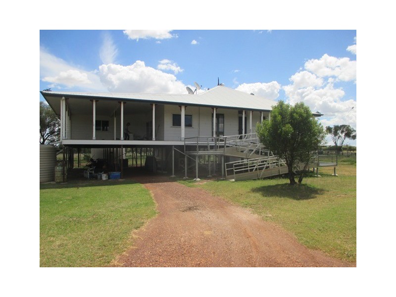 140 HOUSTON ROAD, Wallumbilla QLD 4428