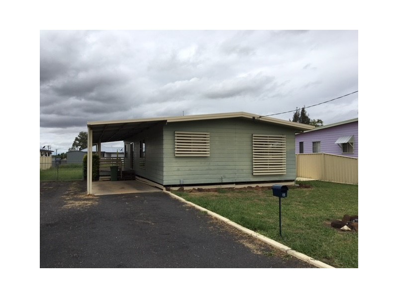 30 Luff Street, Roma QLD 4455