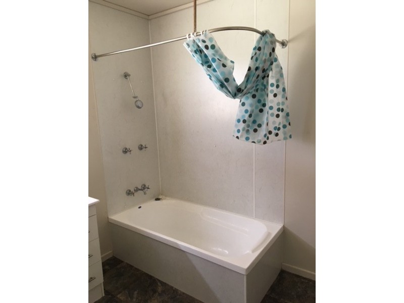 30 Luff Street, Roma QLD 4455