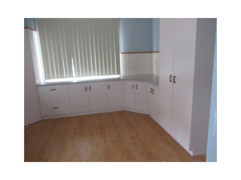 130 WYNDHAM STREET, Roma QLD 4455