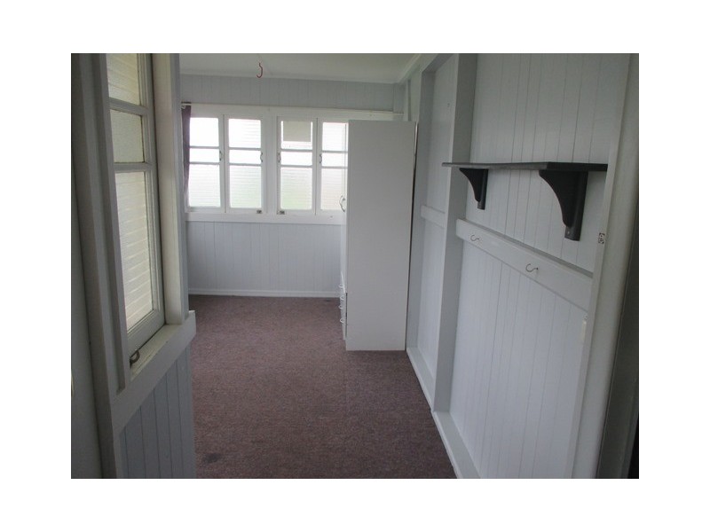 130 WYNDHAM STREET, Roma QLD 4455