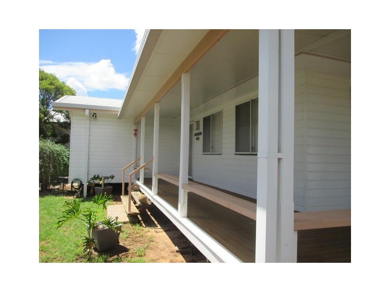 15 ROSEDALE CLOSE, Roma QLD 4455