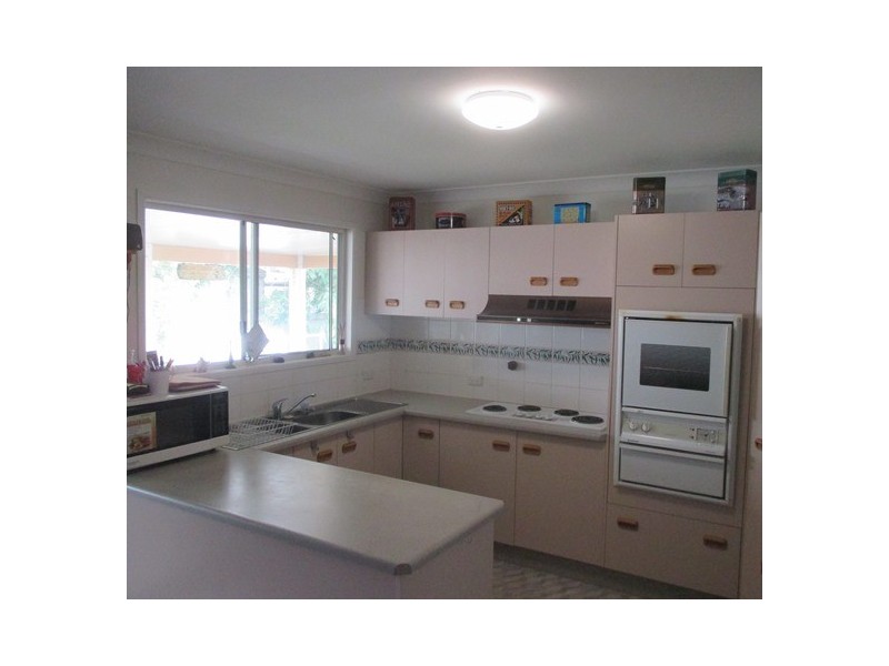 15 ROSEDALE CLOSE, Roma QLD 4455