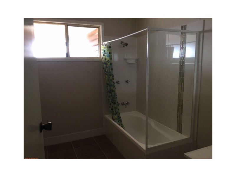 18 Bowens Lane, Roma QLD 4455
