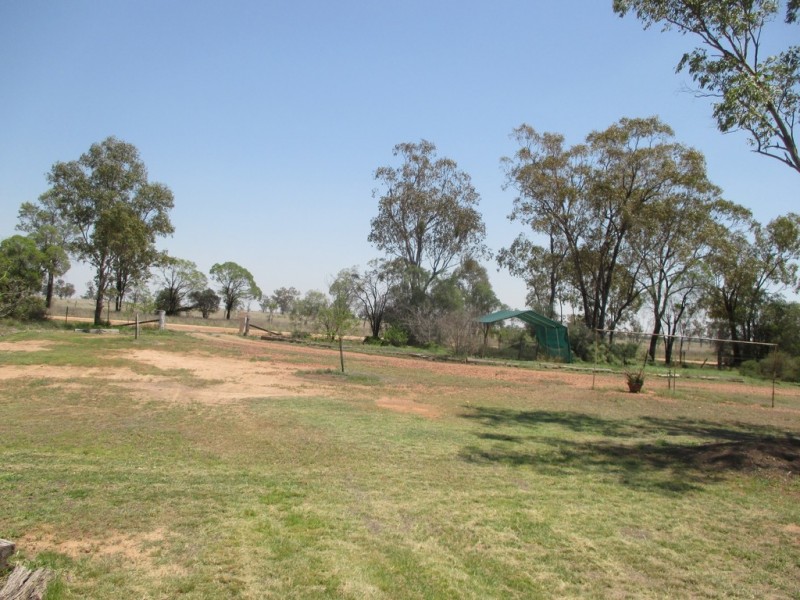 18 Bowens Lane, Roma QLD 4455